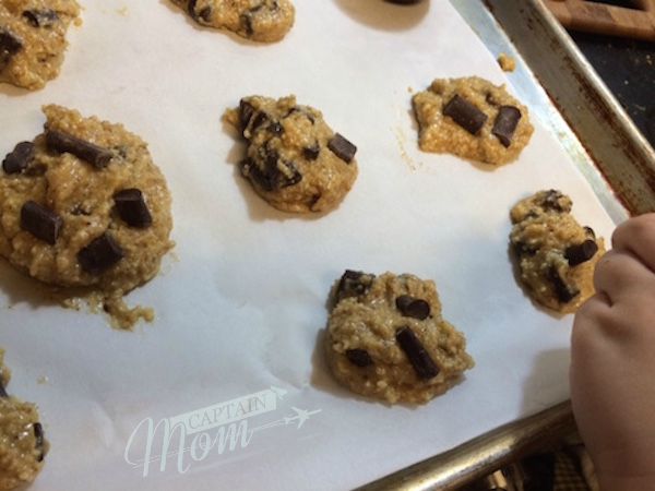 Captain Mom, Rhonda Franz, making cookies with kids